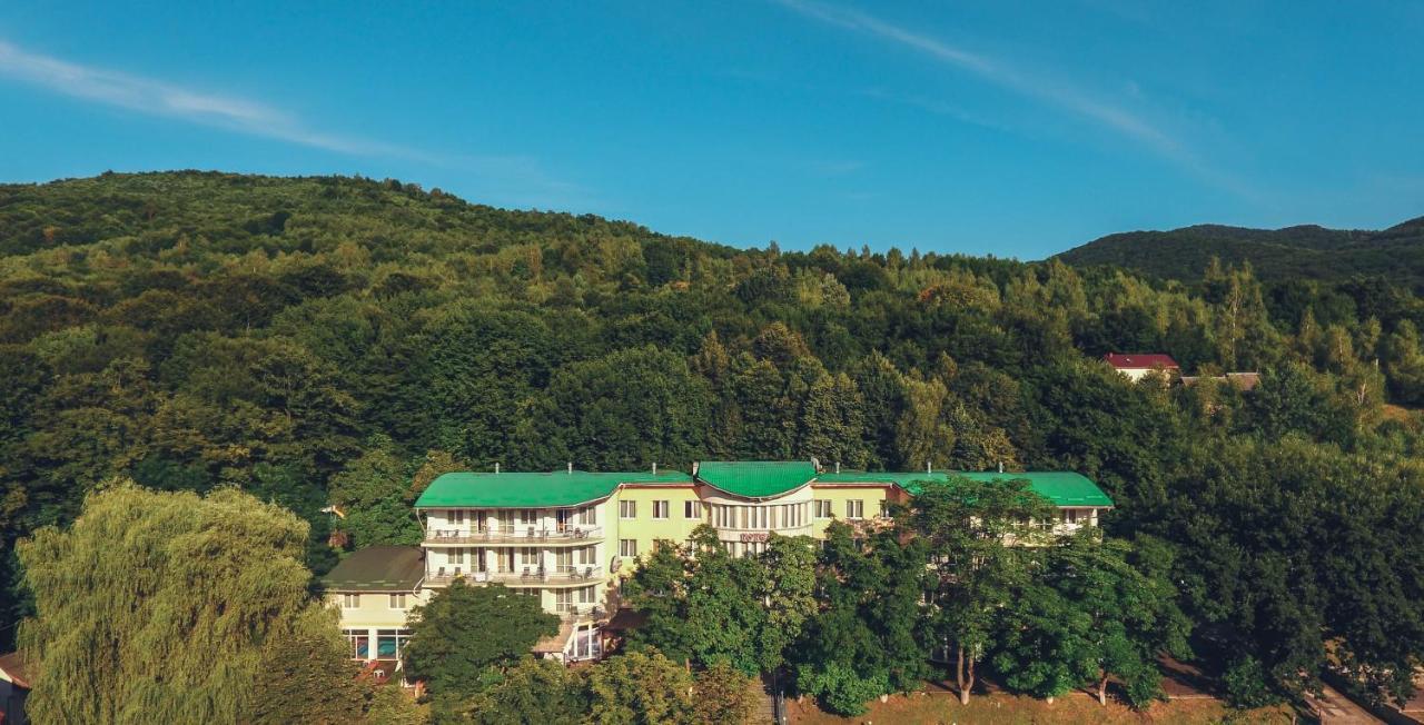 Готель Поляна Квеле Polyana (Transcarpathia) Exterior foto