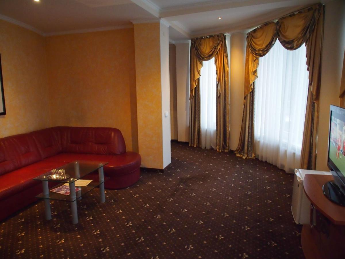 Готель Поляна Квеле Polyana (Transcarpathia) Exterior foto
