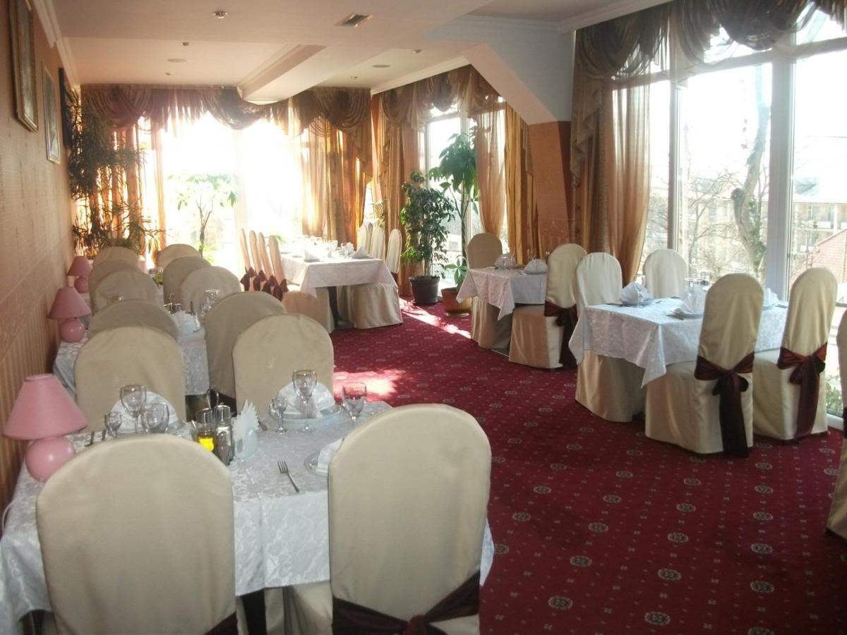 Готель Поляна Квеле Polyana (Transcarpathia) Exterior foto